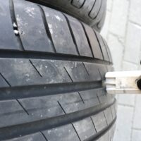 225/55R17